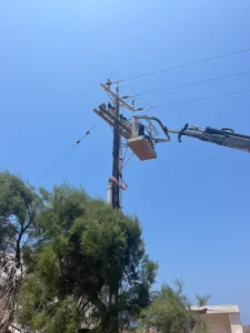 Αντικατάσταση διακόπτη μέσης τάσης, καλωδίων μέσης τάσης και ακροκιβωτίων στην Ίο.